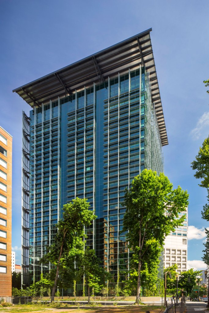 EGWW_illus09_southelevation